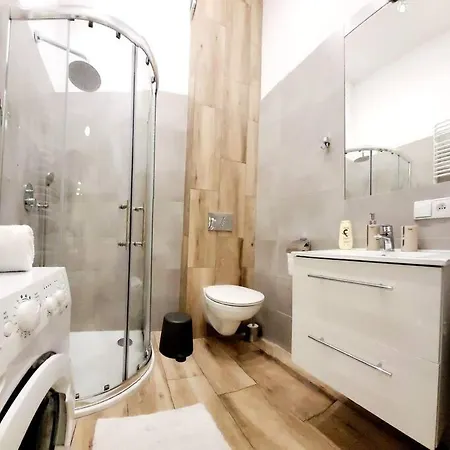 Golden Bosacka Old Town 2 Apartment Krakow